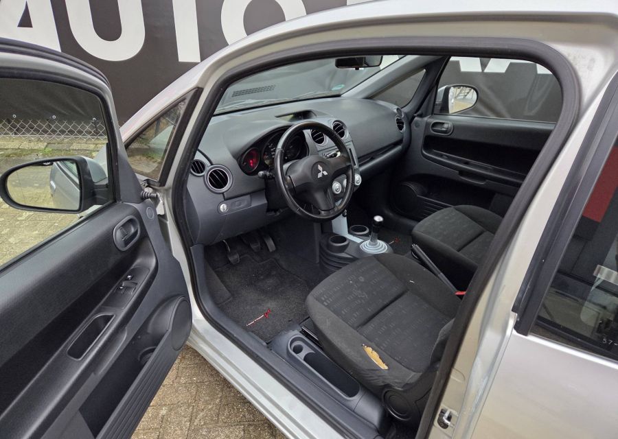 Mitsubishi Colt 1.3 16v Heartbeat